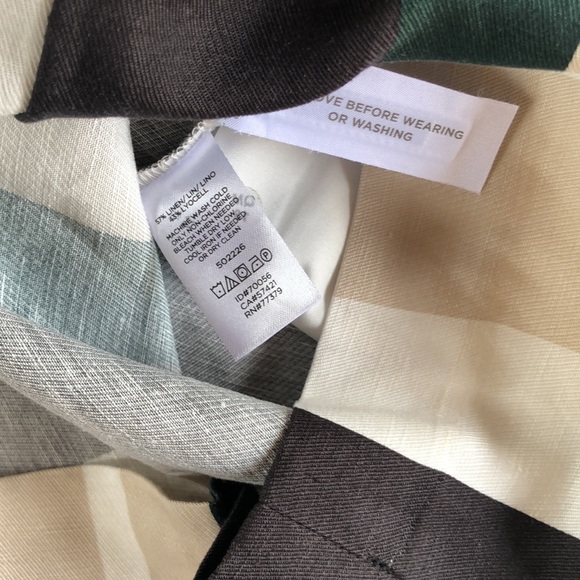 Ann Taylor linen blend shorts - Picture 4 of 5